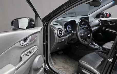Hyundai Kona I, 2022 год, 1 445 000 рублей, 5 фотография