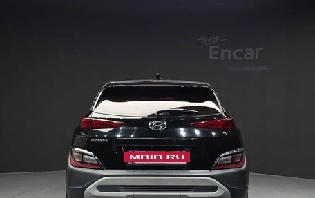 Hyundai Kona I, 2022 год, 1 445 000 рублей, 4 фотография