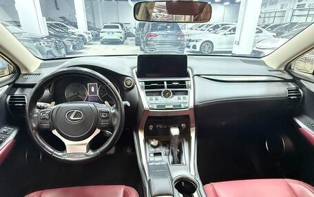 Lexus NX, 2022 год, 2 885 000 рублей, 9 фотография