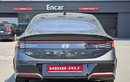 Hyundai Sonata VIII, 2023 год, 3 990 000 рублей, 3 фотография