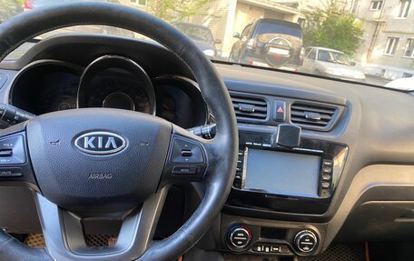KIA Rio III рестайлинг, 2012 год, 750 000 рублей, 6 фотография