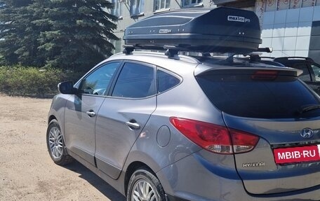 Hyundai ix35 I рестайлинг, 2011 год, 1 050 000 рублей, 4 фотография