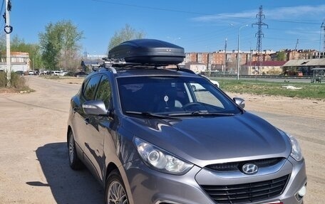 Hyundai ix35 I рестайлинг, 2011 год, 1 050 000 рублей, 2 фотография