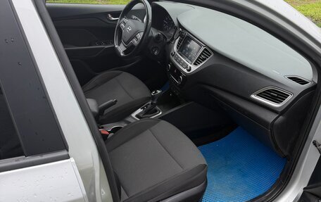 Hyundai Solaris II рестайлинг, 2019 год, 1 400 000 рублей, 6 фотография