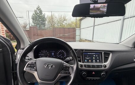 Hyundai Solaris II рестайлинг, 2019 год, 1 400 000 рублей, 10 фотография