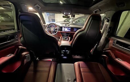 Porsche Cayenne III, 2024 год, 24 000 000 рублей, 20 фотография