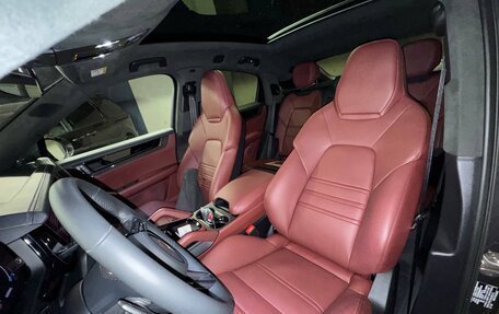 Porsche Cayenne III, 2024 год, 24 000 000 рублей, 21 фотография