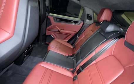 Porsche Cayenne III, 2024 год, 24 000 000 рублей, 28 фотография
