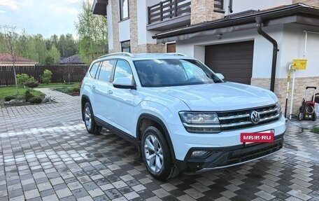 Volkswagen Teramont I, 2019 год, 3 100 000 рублей, 2 фотография