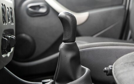 Renault Logan I, 2015 год, 798 000 рублей, 27 фотография