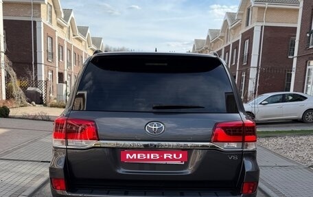 Toyota Land Cruiser 200, 2015 год, 4 600 000 рублей, 8 фотография