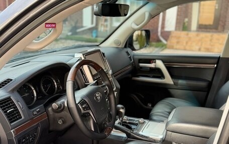 Toyota Land Cruiser 200, 2015 год, 4 600 000 рублей, 9 фотография