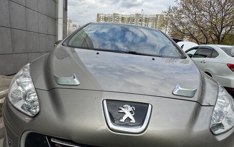 Peugeot 308 II, 2012 год, 699 990 рублей, 12 фотография