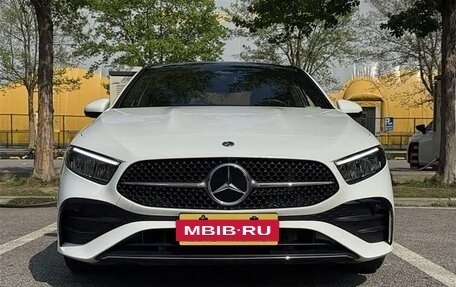 Mercedes-Benz A-Класс, 2023 год, 1 419 090 рублей, 7 фотография