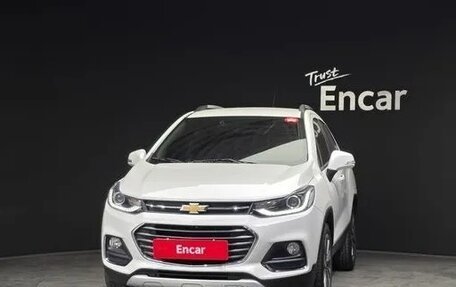 Chevrolet Trax, 2021 год, 1 015 000 рублей, 2 фотография