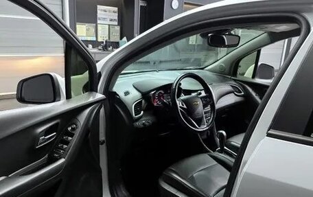 Chevrolet Trax, 2021 год, 1 015 000 рублей, 5 фотография
