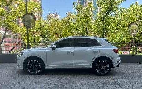 Audi Q3, 2023 год, 2 200 000 рублей, 3 фотография