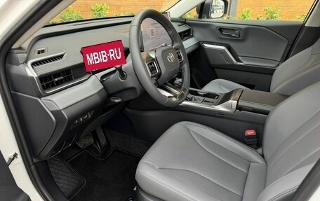 Toyota RAV4, 2026 год, 4 295 000 рублей, 25 фотография