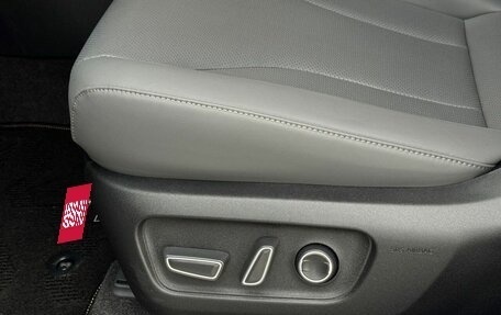 Toyota RAV4, 2026 год, 4 295 000 рублей, 26 фотография