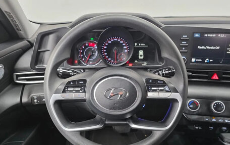 Hyundai Avante, 2022 год, 1 780 000 рублей, 12 фотография