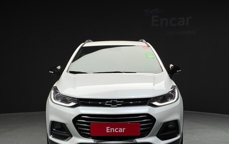 Chevrolet Trax, 2021 год, 1 047 000 рублей, 2 фотография