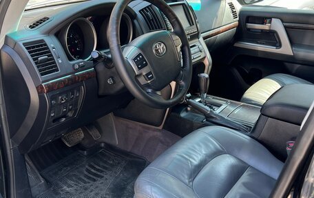 Toyota Land Cruiser 200, 2008 год, 2 500 000 рублей, 17 фотография