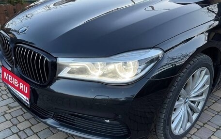 BMW 7 серия, 2018 год, 4 270 000 рублей, 2 фотография
