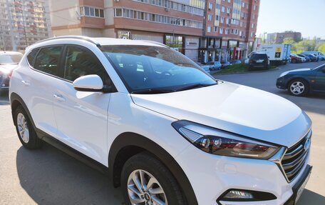 Hyundai Tucson III, 2017 год, 2 150 000 рублей, 2 фотография