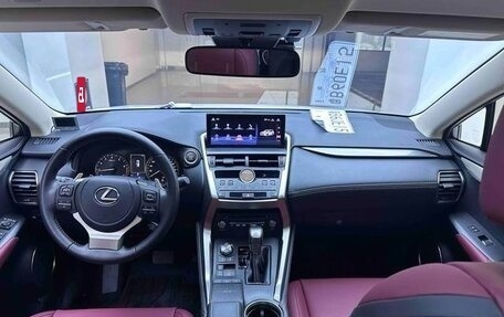 Lexus NX, 2022 год, 2 975 000 рублей, 13 фотография