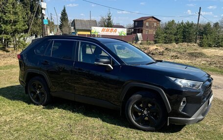 Toyota RAV4, 2020 год, 4 350 000 рублей, 2 фотография