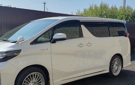 Toyota Alphard III, 2020 год, 4 950 000 рублей, 1 фотография