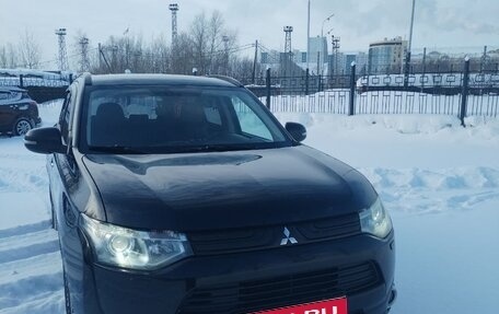 Mitsubishi Outlander III рестайлинг 3, 2012 год, 1 550 000 рублей, 1 фотография