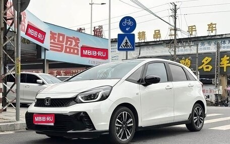 Honda Fit, 2023 год, 870 000 рублей, 1 фотография