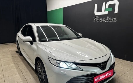 Toyota Camry, 2020 год, 3 950 000 рублей, 1 фотография