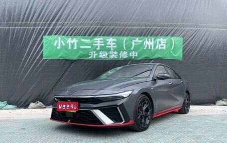 Hyundai Elantra, 2023 год, 1 803 555 рублей, 1 фотография