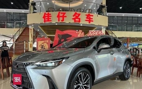 Lexus NX I, 2017 год, 2 100 000 рублей, 1 фотография