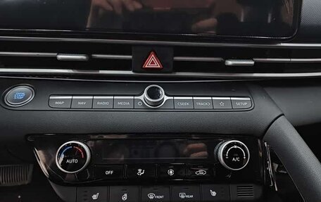 Hyundai Elantra, 2024 год, 1 501 210 рублей, 23 фотография