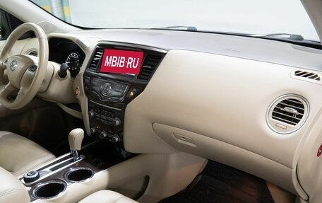 Nissan Pathfinder, 2016 год, 2 679 000 рублей, 18 фотография