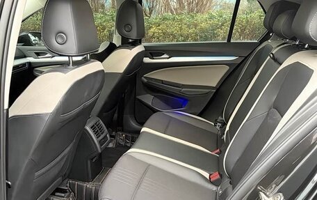 Volkswagen Golf VIII, 2021 год, 1 490 000 рублей, 11 фотография
