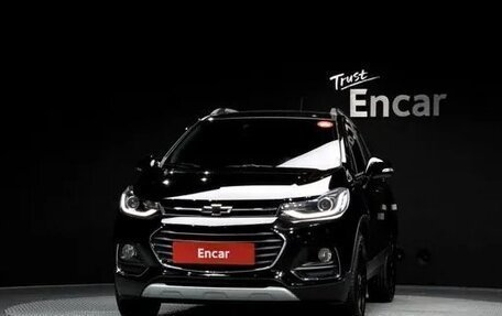 Chevrolet Trax, 2021 год, 1 055 000 рублей, 2 фотография