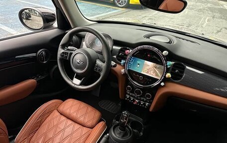 MINI Clubman, 2022 год, 2 182 000 рублей, 2 фотография