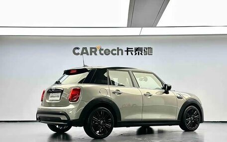 MINI Clubman, 2022 год, 2 182 000 рублей, 11 фотография
