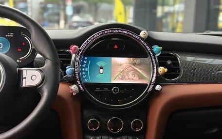 MINI Clubman, 2022 год, 2 182 000 рублей, 13 фотография