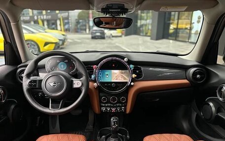 MINI Clubman, 2022 год, 2 182 000 рублей, 24 фотография
