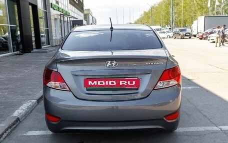 Hyundai Solaris II рестайлинг, 2011 год, 698 000 рублей, 4 фотография