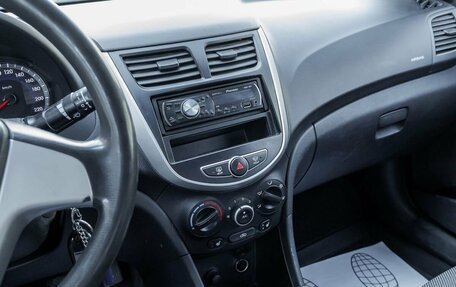 Hyundai Solaris II рестайлинг, 2011 год, 698 000 рублей, 17 фотография