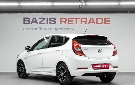 Hyundai Solaris II рестайлинг, 2015 год, 940 000 рублей, 8 фотография