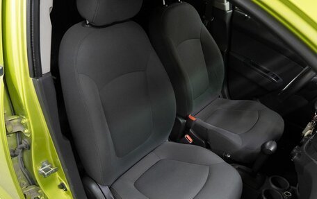 Chevrolet Spark III, 2013 год, 680 000 рублей, 10 фотография