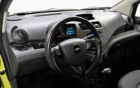 Chevrolet Spark III, 2013 год, 680 000 рублей, 7 фотография
