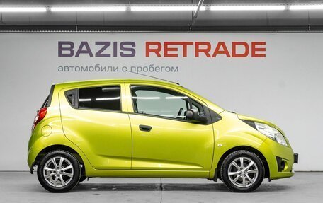 Chevrolet Spark III, 2013 год, 680 000 рублей, 4 фотография